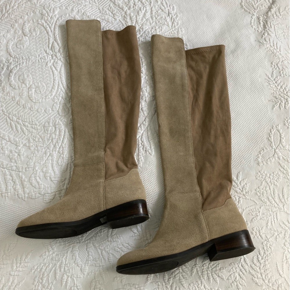 Lucky Brand Calypso Tall Boots Women 8M Suede Leather Beige Minimalist Old Money